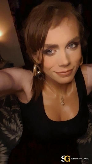 Bisexual Escort Kali 28yr - trios