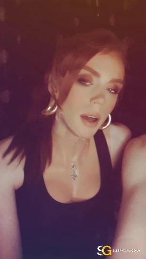 Bisexual Escort Kali 28yr - exhibitionist