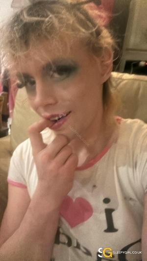 Bisexual Escort Kali 28yr - double penetration