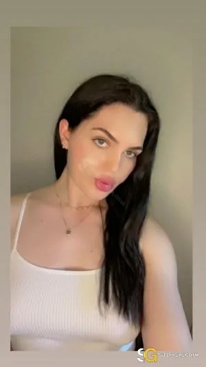 Bisexual Escort Lucia 23yr - gangbang