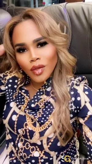 Bisexual Escort Kim 22yr - blowjob