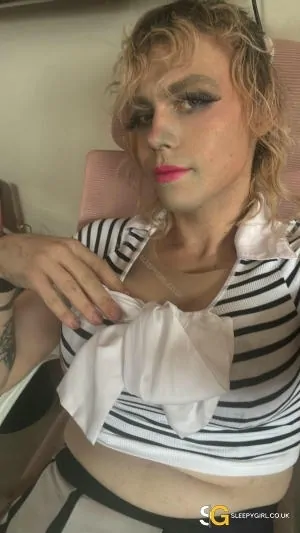 Bisexual Escort Kali 28yr - secretaries